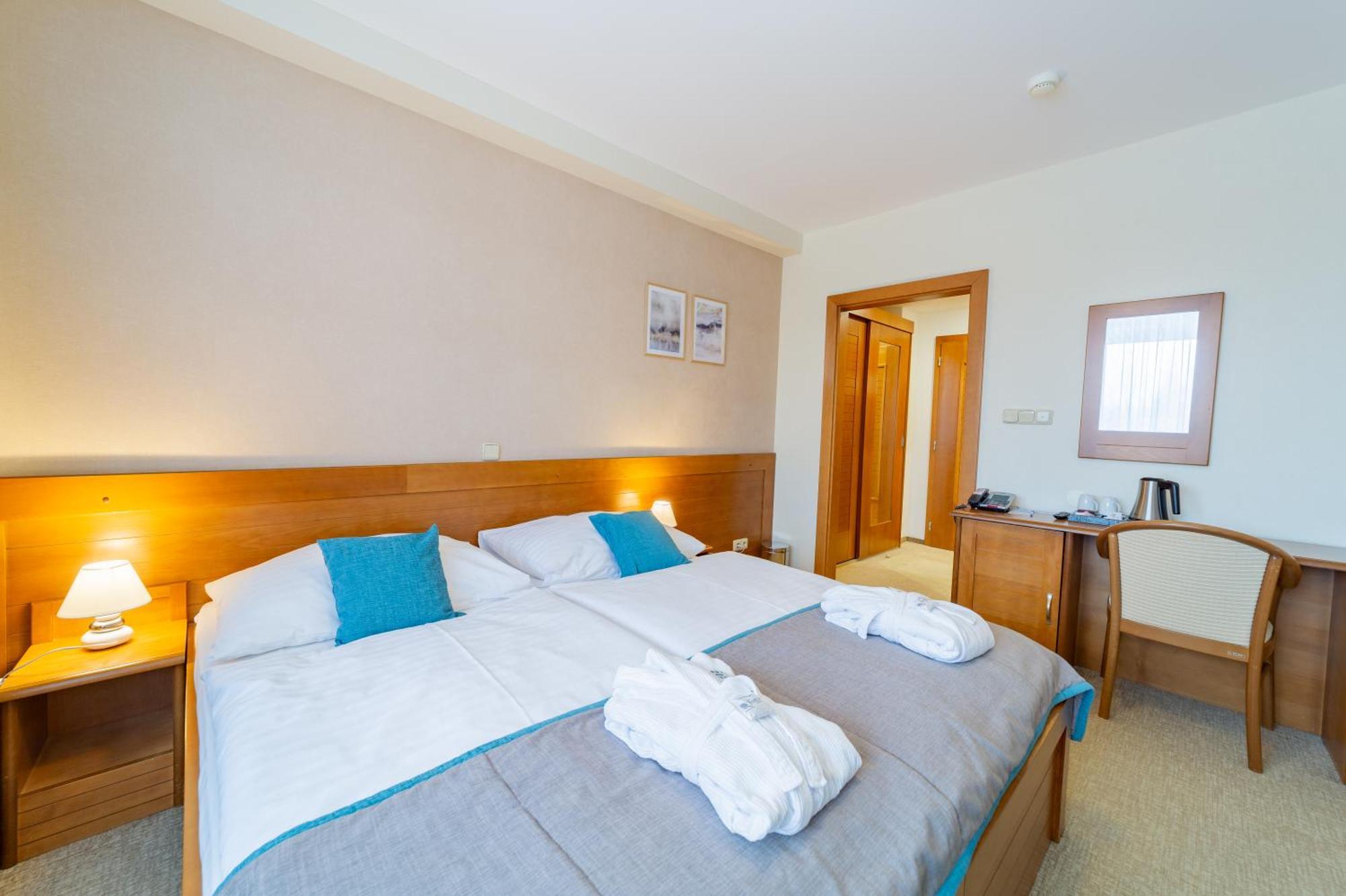 Kontakt Wellness Hotel Tatranska Lomnica Bagian luar foto