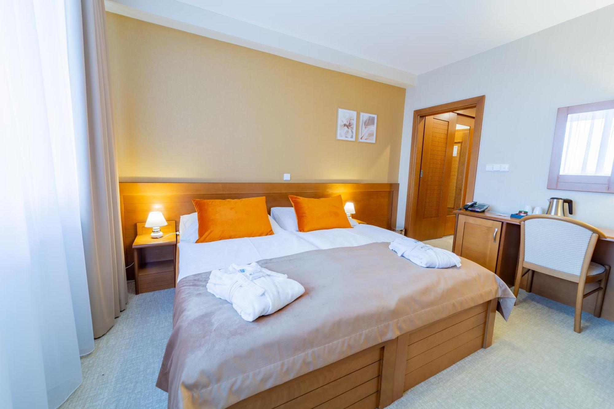 Kontakt Wellness Hotel Tatranska Lomnica Bagian luar foto