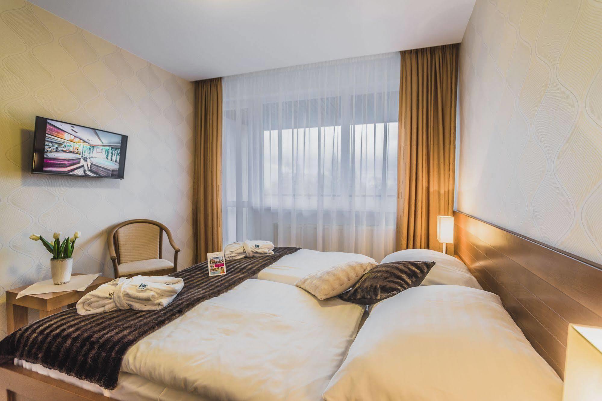 Kontakt Wellness Hotel Tatranska Lomnica Bagian luar foto